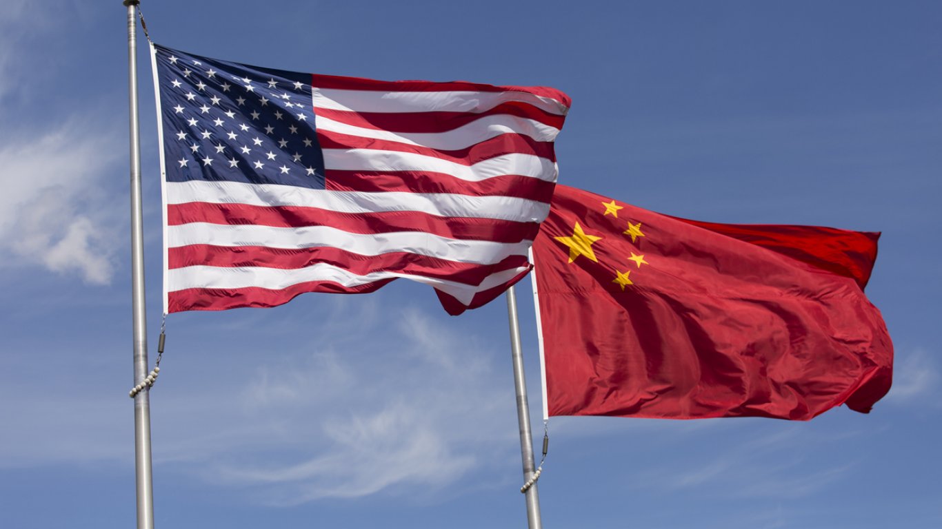 Започна срещата между пратениците на САЩ и Китай за борбата с климатичните промени