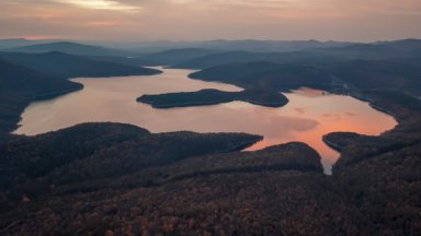 Акцията по издирването им продължава трети ден Момичетата са на 9 и