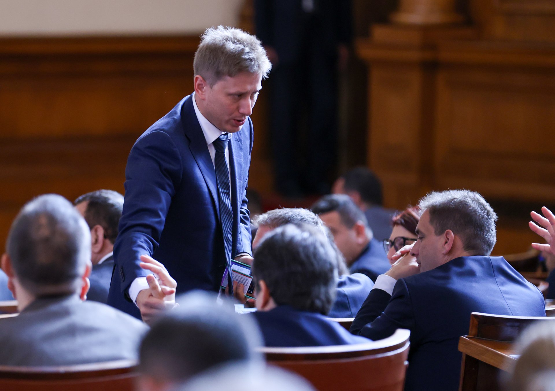 Подалият оставка депутат от ПП-ДБ Ивайло Шотев
