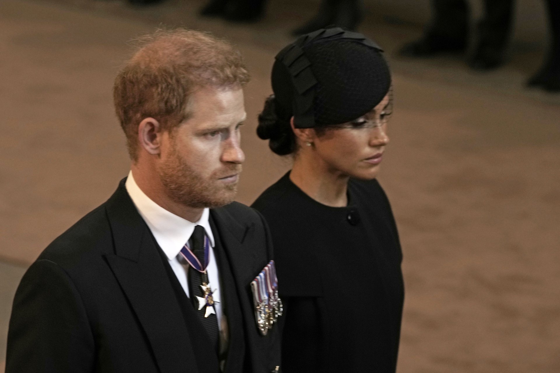 Принц Хари и Меган на погребението на Елизабет Втора