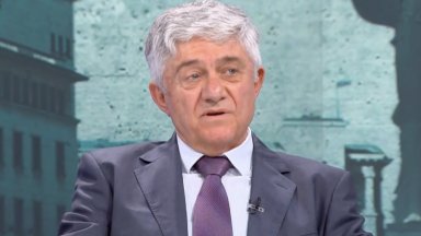 Възможно ли е Конституцията да бъде променена за шест