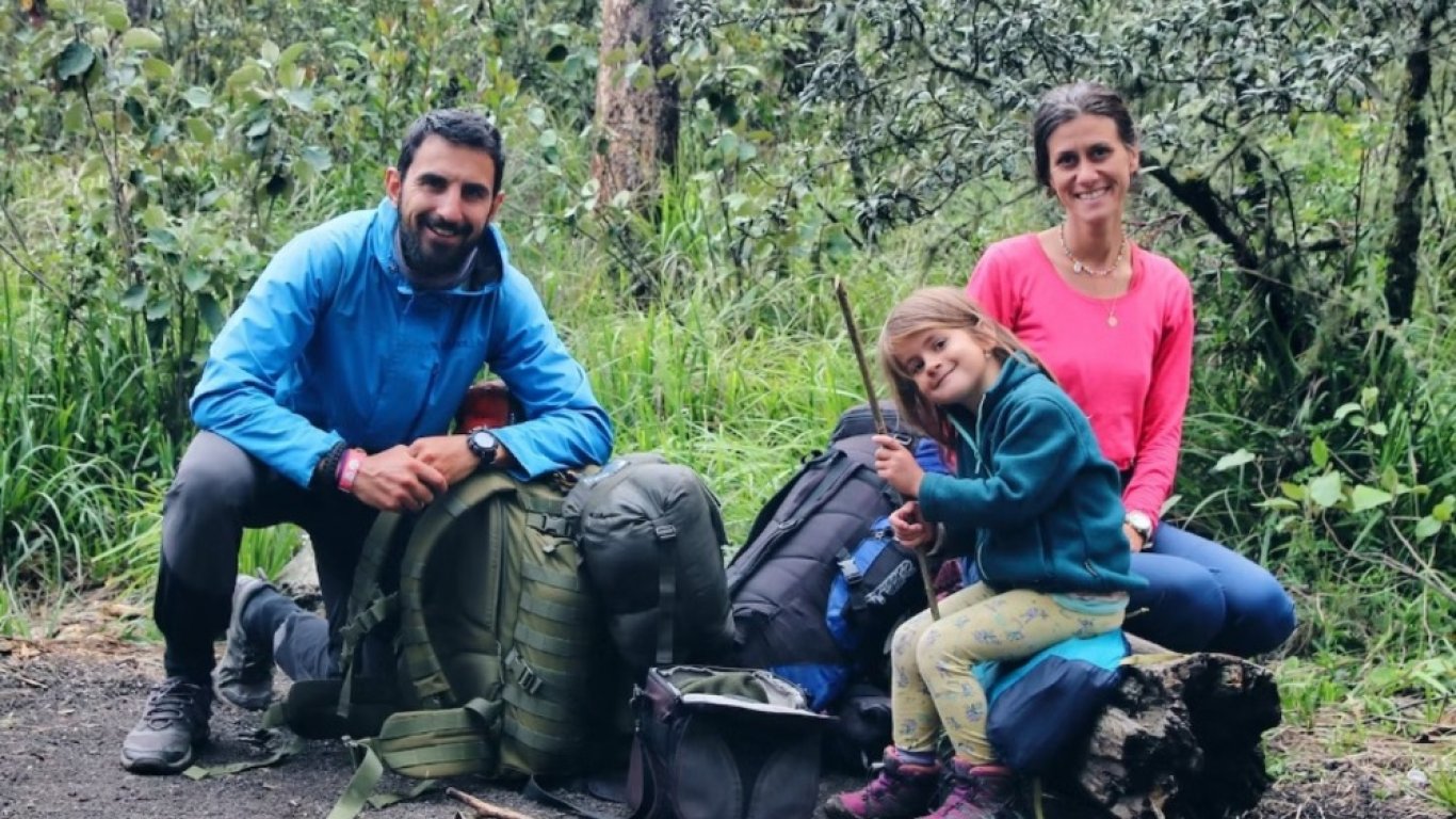 Българско семейство прекосява Южна Америка на колела