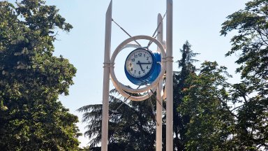 Мълния повреди Градския часовник в Бургас