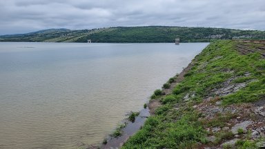 Ремонтно възстановителните дейности се предвижда да започнат в най скоро време и