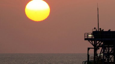 В търсене на нефт и газ: Преговаряме БЕХ да е акционер в Блок „Хан Аспарух“ в Черно море