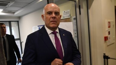 В това изречение на министъра на правосъдието Славов е вярно