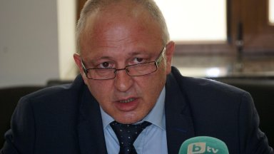 Разследват апелативния прокурор на Варна за корупция, текат обиски в имотите му