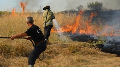 Три са големите пожари в момента които не са локализирани