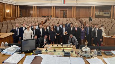 Министърът на финансите Асен Василев благодари за свършената работа Благодаря