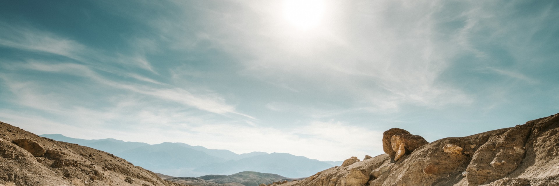 Долината на смъртта разцъфтя (снимки/видео)