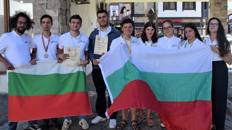 България е първа по златни медали от олимпиадите по лингвистика за всички времена