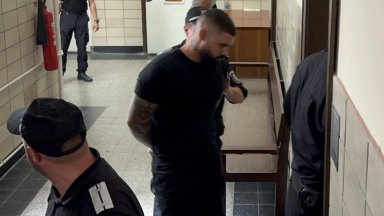 Адвокатите на обвиняемия Валентин Димитров и Петко Кънев са поискали