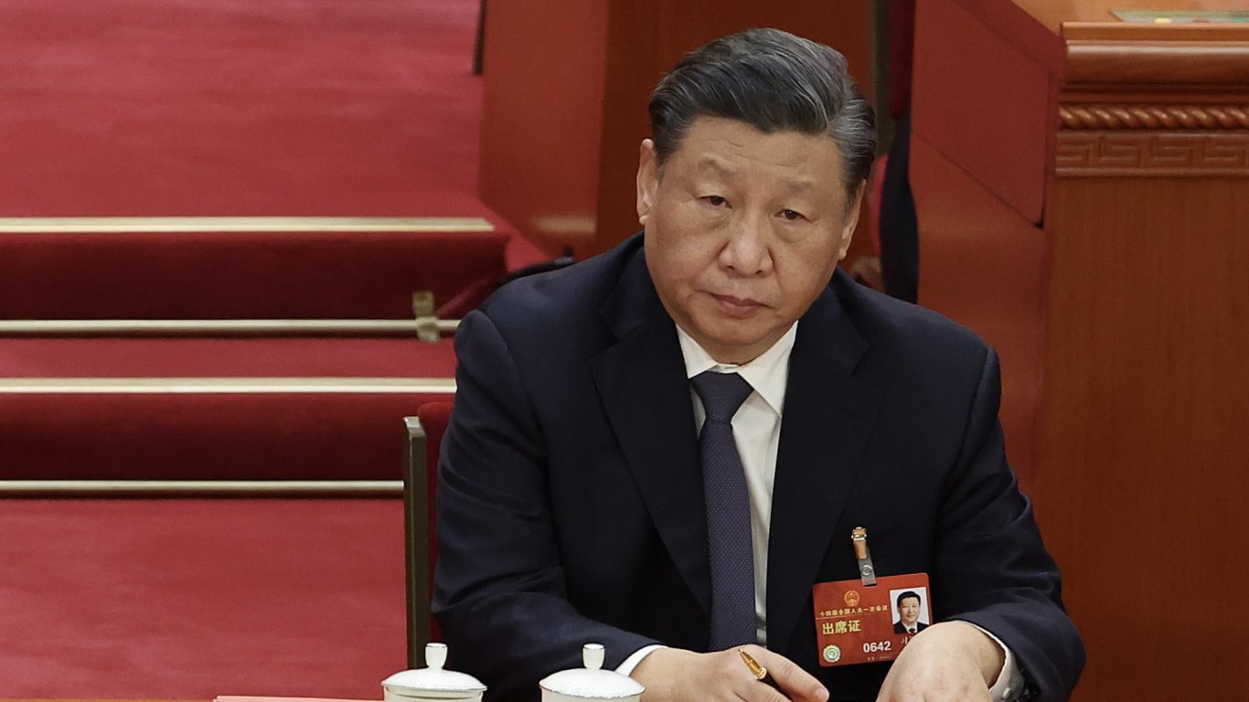 Си Цзинпин назначи нов командир на китайския ядрен арсенал