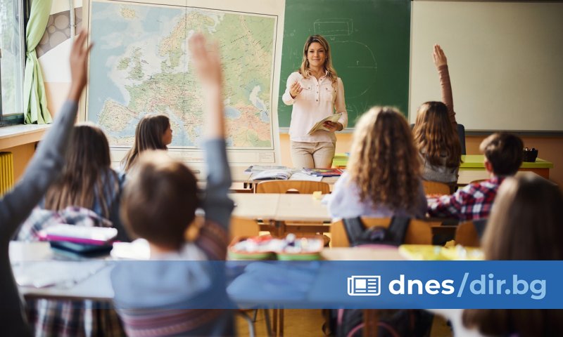 Le ministère de l'Éducation et de la Culture modifie le programme scolaire dans 40 écoles à titre expérimental Le ministère de l'Éducation et de la Culture modifie le programme scolaire dans 40 écoles à titre expérimental