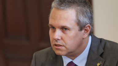 Йоловски коментира и проблемите за които сигнализират пациенти и лекари