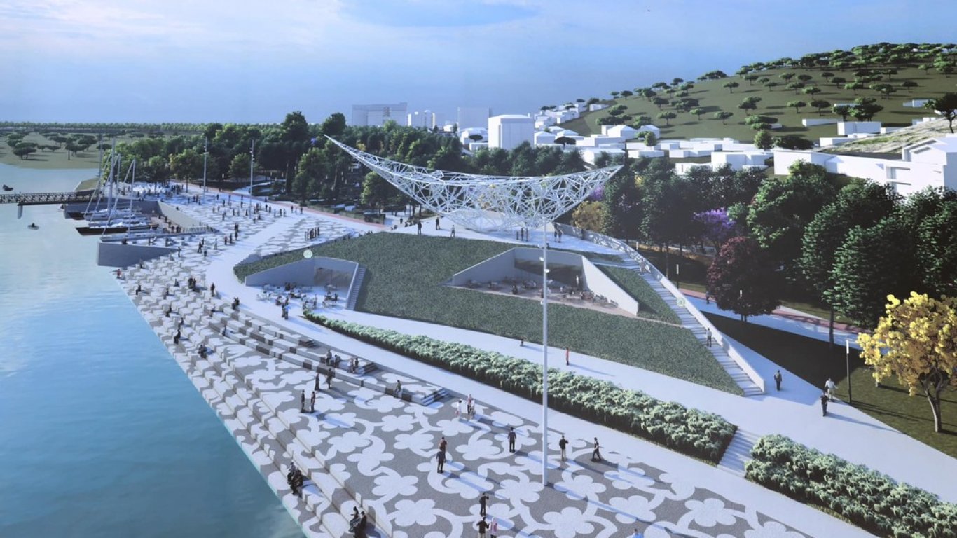 Плаващ кей в Шкодра привлича богати туристи в Албания