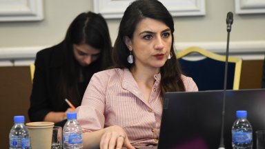 Лена Бориславова за отхвърления меморандум: Склонни сме на друг документ