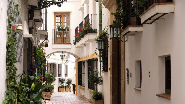 Защо този испански град е толкова различен и специален