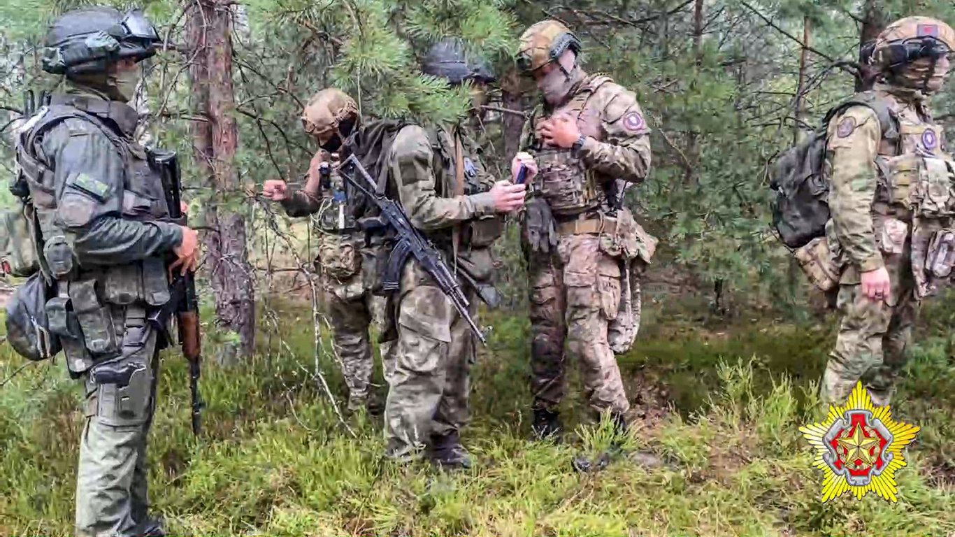 Полша и Литва обмислят да затворят границите си с Беларус заради "Вагнер"