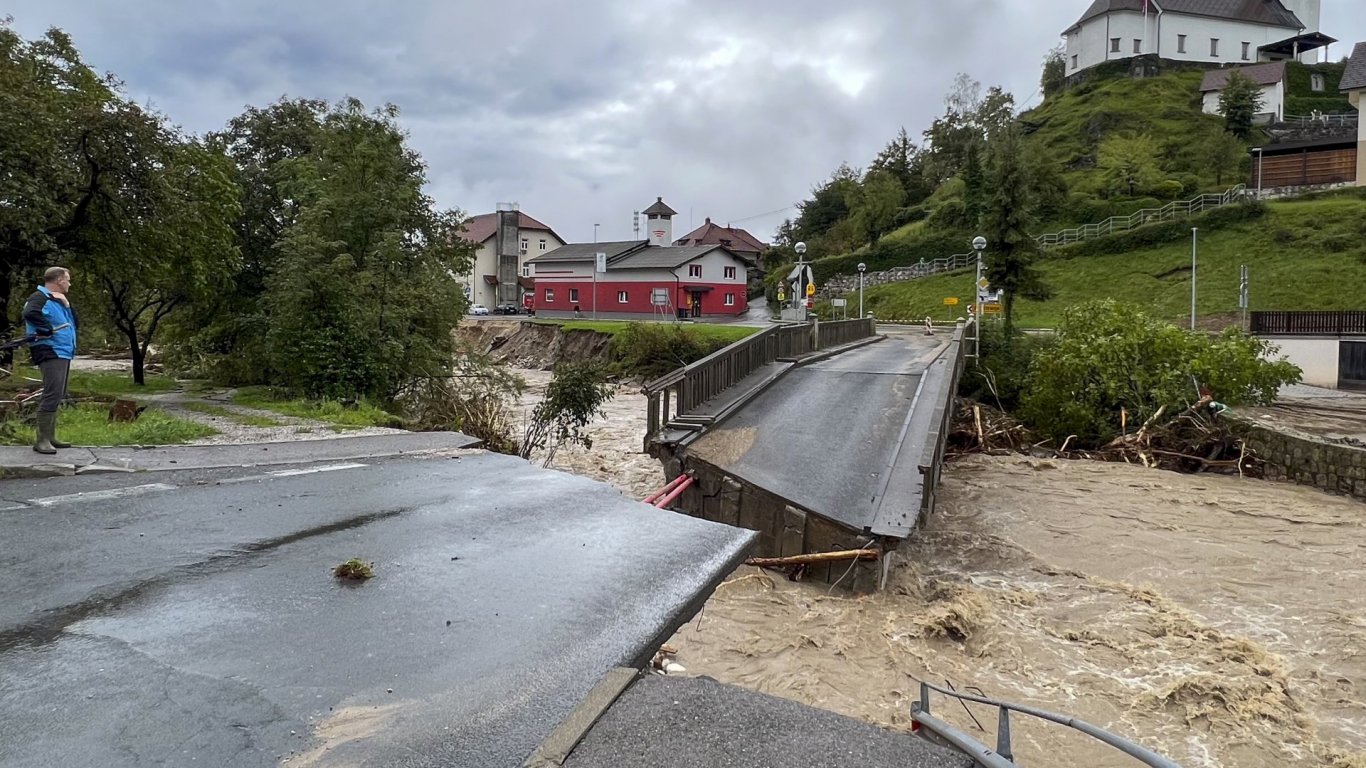 Щетите от наводненията в Словения може да надхвърлят половин милиард евро