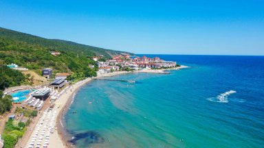 Указано е на Окръжната прокуратура в Бургас да извърши проверка