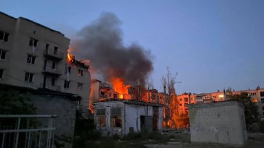 Петима убити и над 30 ранени при руски въздушни удари по град Покровск (видео)