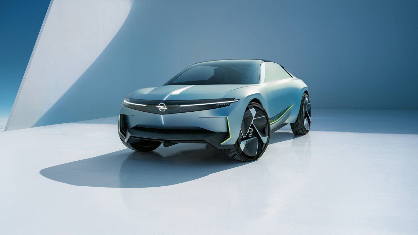 Opel Experimental разкрива визията за бъдещето на марката
