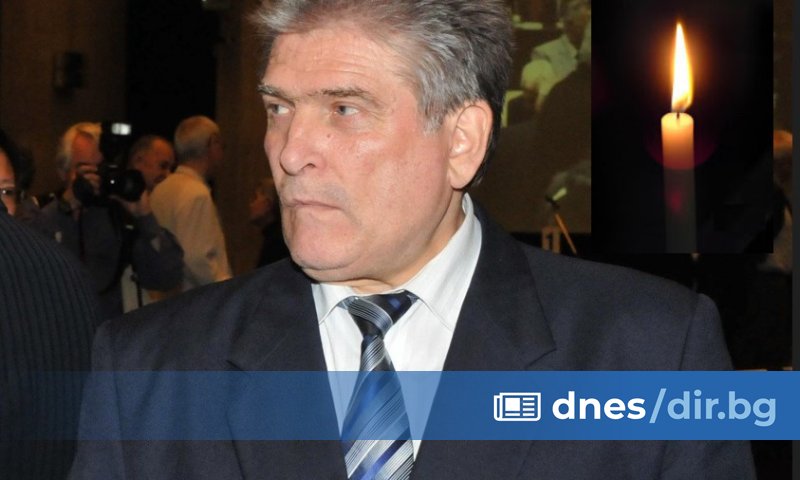 Поклонението пред доц. Кирчо Атанасов е днес на Драгановите гробища