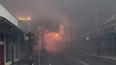 Огромен пожар гори в Хавай, има загинали