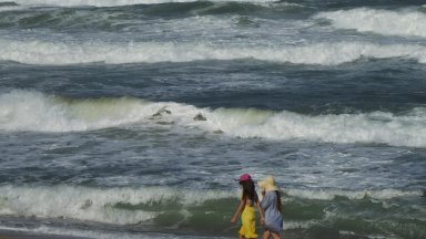  Откриха телата на момче и негов роднина, изчезнали в морето край Слънчев бряг преди дни