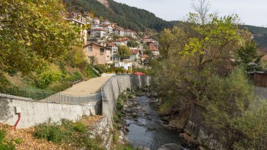 околната среда и водите МОСВ Водните проби от тръбата на