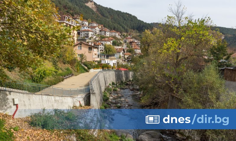околната среда и водите (МОСВ). Водните проби от тръбата на