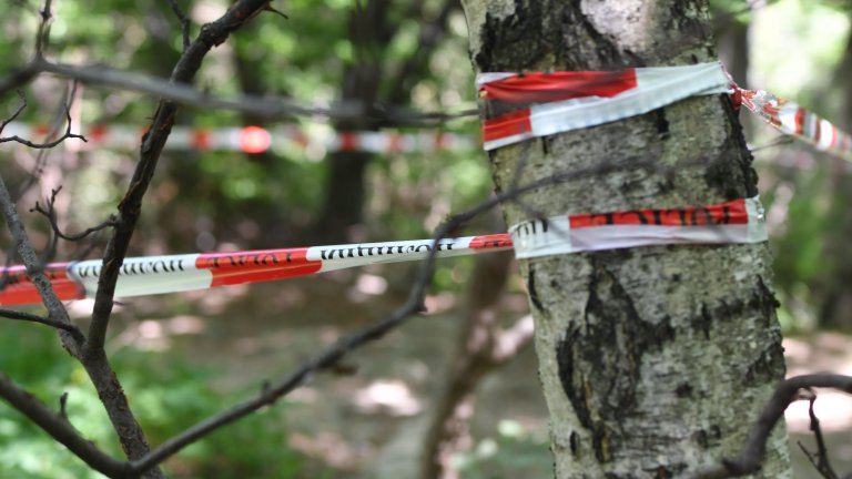 Откриха обгорени тленни останки в ботевградско село, полицията разследва убийство