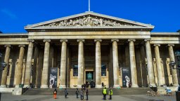 Британският музей оповести "изключително необичайна" кражба на предмети