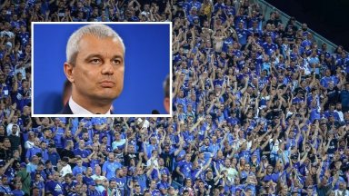 Костадинов нарече сините фенове еничари а те го посъветваха да