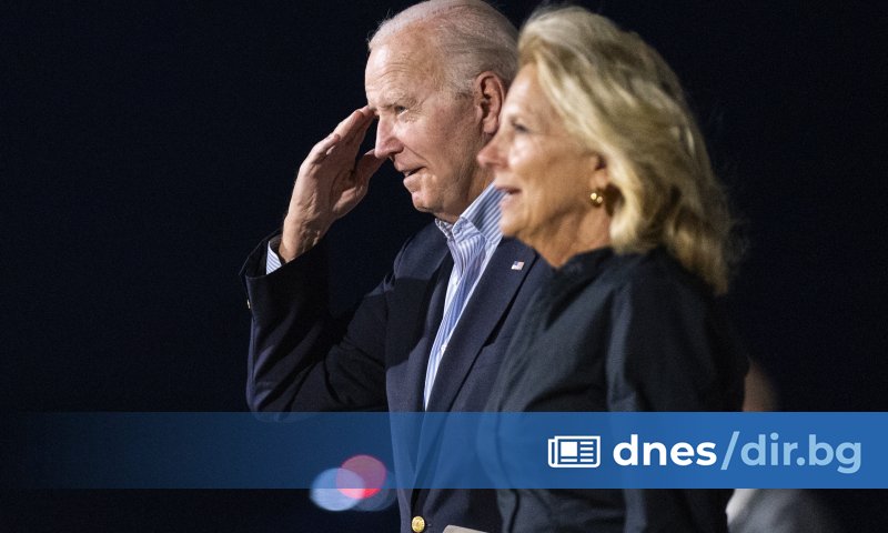 Семейство Байдън пристигна в град Гленбрук вчера вечерта. Той се