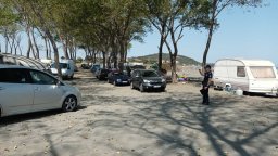 Проверка откри над 60 назаконни каравани в залива Вромос край Черноморец 