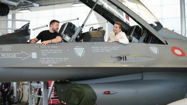 Нидерландия и Дания дават F-16 на Киев, показаха ги на Зеленски (снимки)