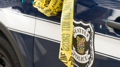 Early this morning around 4 30 a m Seattle FFs and paramedics