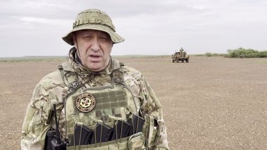 По последни данни частният самолет се е разбил близо до