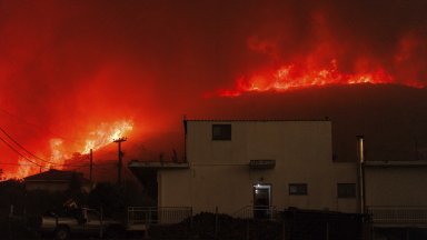 Край Александруполис вече пети ден бушува огромен пожар който предизвика
