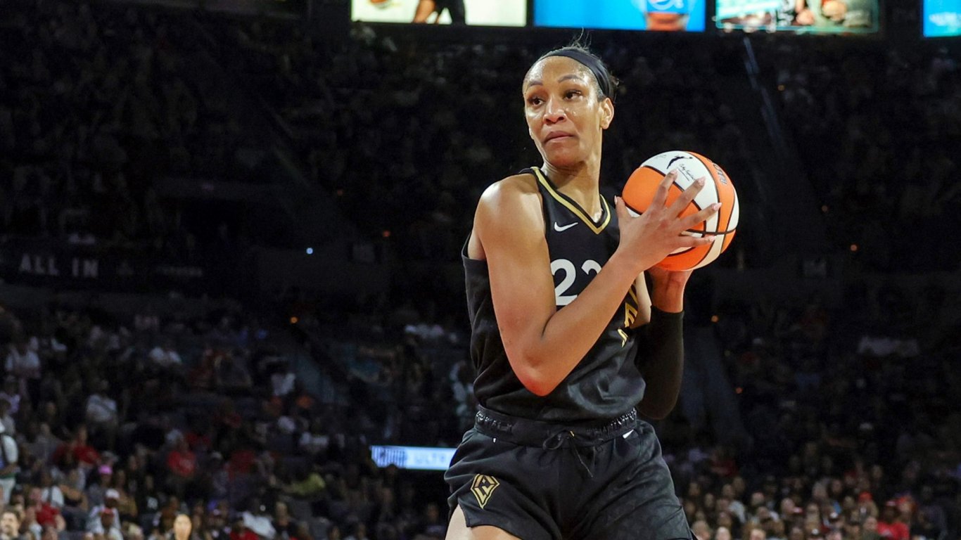 Мач за историята в WNBA, Уилсън изравни рекорд с 53 точки