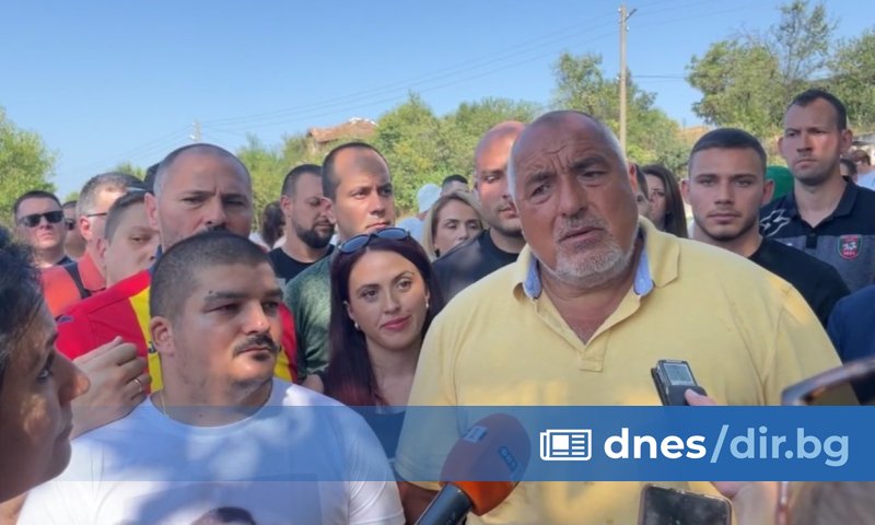 Всъщност ние подкрепяме 36 депутати от партията на промяната, те