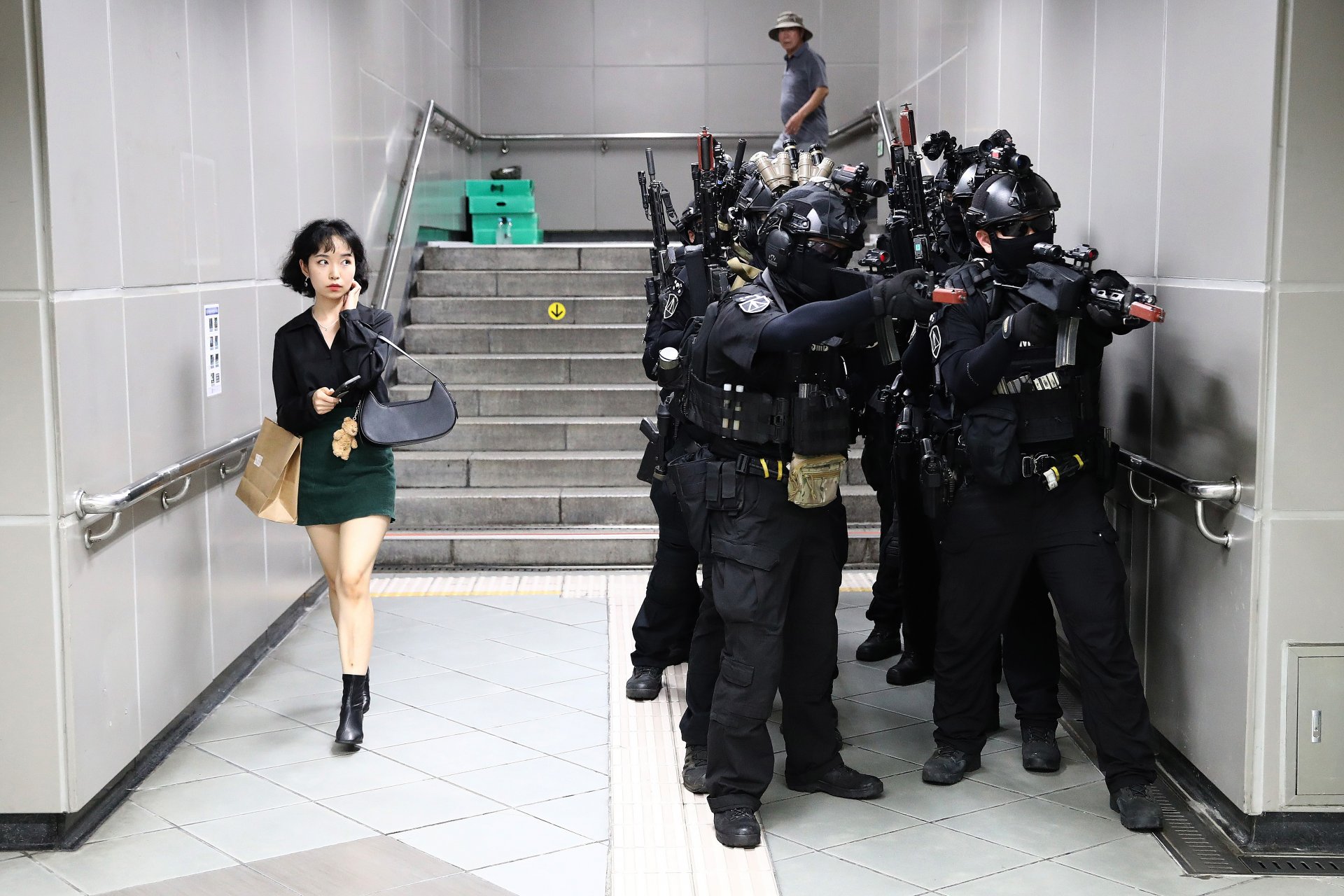 Тренировъчен ден на антитерористичен отряд в Сеул