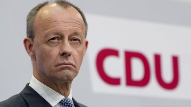 Не работим с АзГ каза в интервю за германския обществен