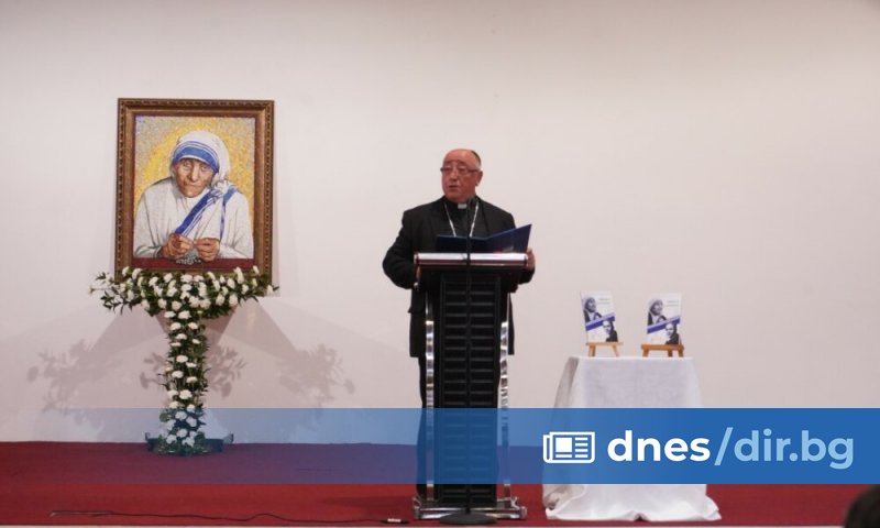 В сърцето си винаги пазя моя албански народ. Много съм