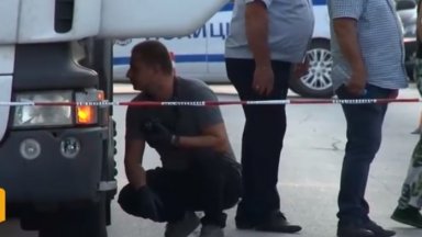 Шофьорът е бил нападнат докато е в кабината на камиона