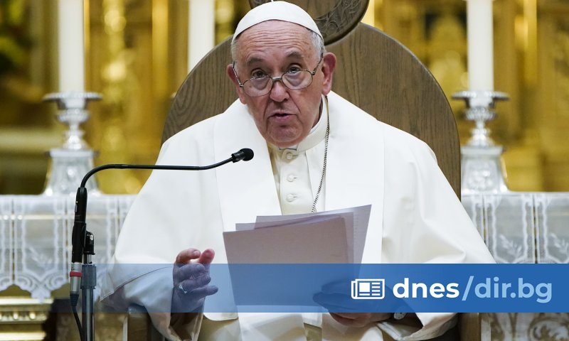 Какво се случи
Папа Франциск се обърна миналия петък във видеообръщение