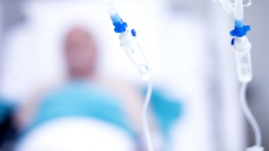 Жената бе открита в безпомощно състояние в дома ѝ на 24