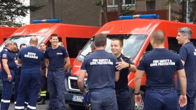 Първият екип пожарникари се завърна от Гърция: Всички дават сърцето си там, за да спрат тази стихия